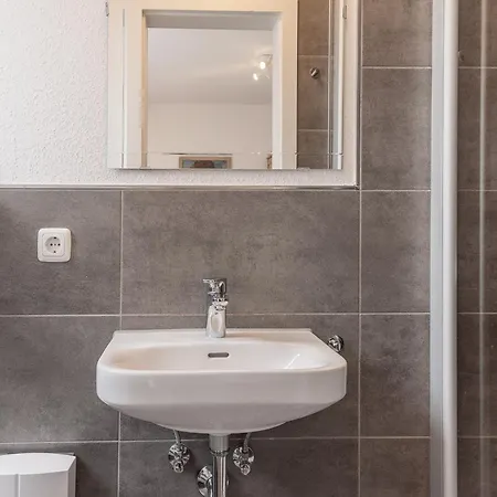 50211 Haus Klaas - Tim * Каролинензиль