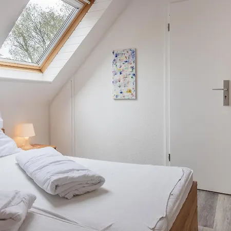 50211 Haus Klaas - Tim * Каролинензиль